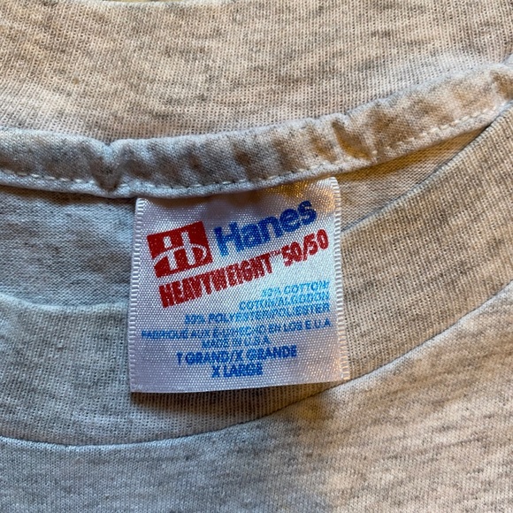 Vintage Bank T-Shirt - Picture 3 of 4